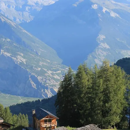 With Marvelous View La Tzoumaz