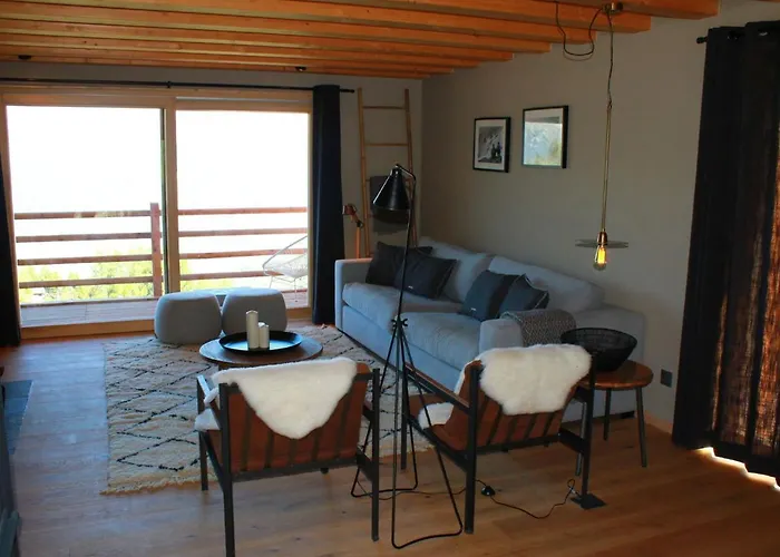 With Marvelous View Vakantiehuis La Tzoumaz