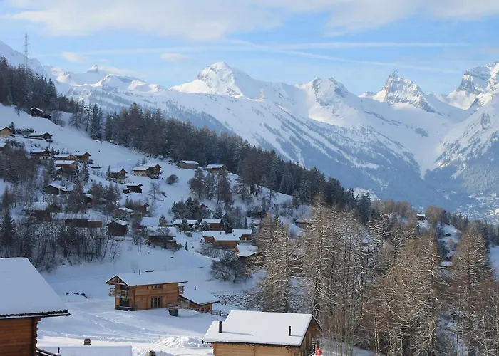 With Marvelous View 拉茨欧马兹